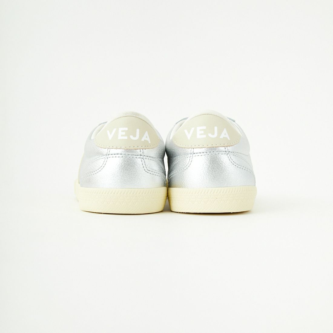 VEJA [ヴェジャ] レザースニーカー [VOLLEY] SILVER