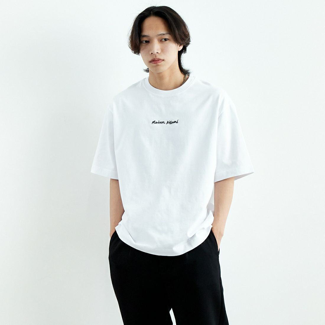 MAISON KITSUNE [メゾン キツネ] エンブロイダリー オーバーサイズTシャツ [OM00122KJ0119] P100 WHITE &&モデル身長：179cm 着用サイズ：M&&