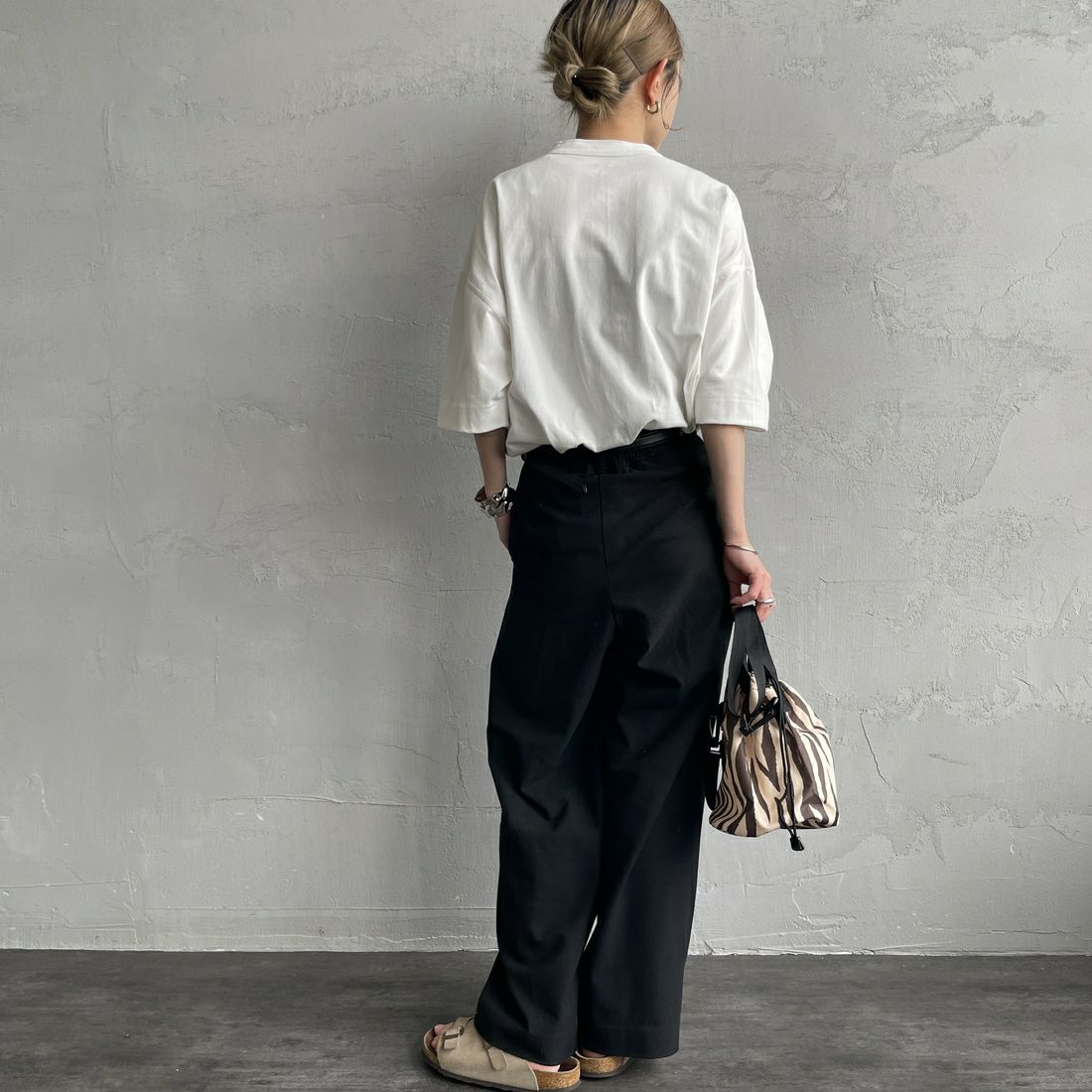 Health knit [ヘルスニット] 別注 ビッグシルエット ヘンリーネックTシャツ [HR25S-M121-JF] WHITE &&モデル身長：150cm 着用サイズ：S&&