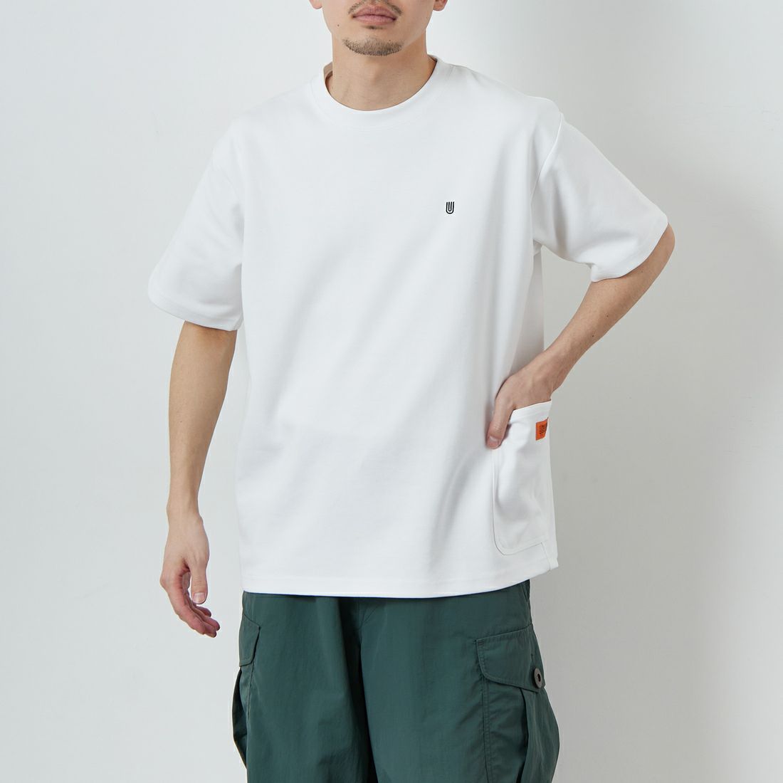 WHITE&&モデル身長：167cm 着用サイズ：M&&