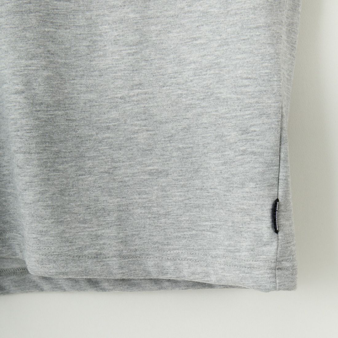 THOUSAND MILE [サウザンド マイル] ワンポイント刺繍ロゴ ショートスリーブTシャツ [TM251TC00280] MD GRAY