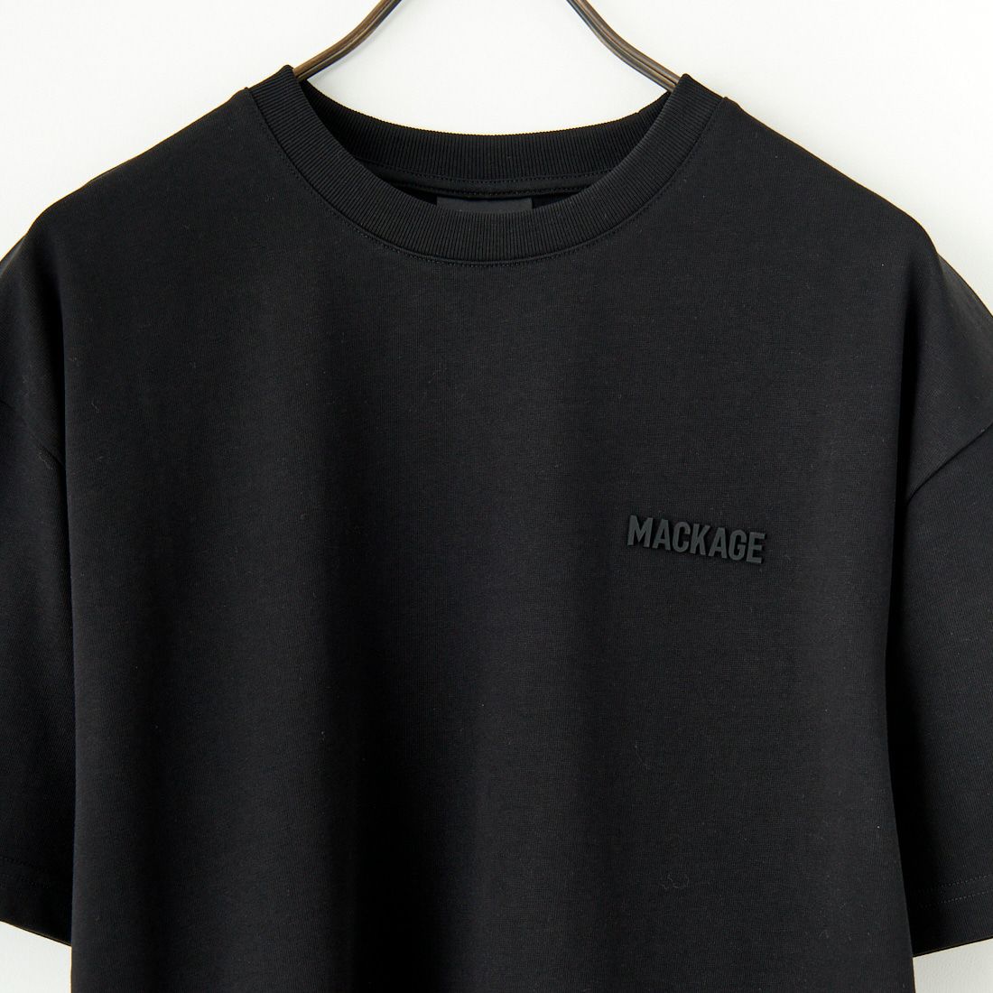 MACKAGE [マッカージュ] ショートスリーブTシャツ [10651707] BLACK