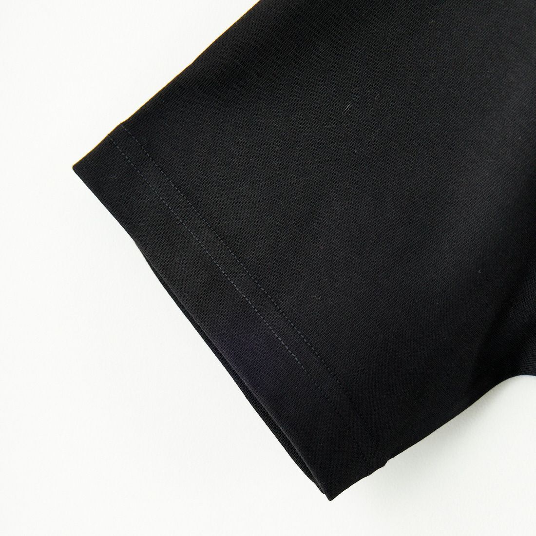 MACKAGE [マッカージュ] ショートスリーブTシャツ [10651707] BLACK
