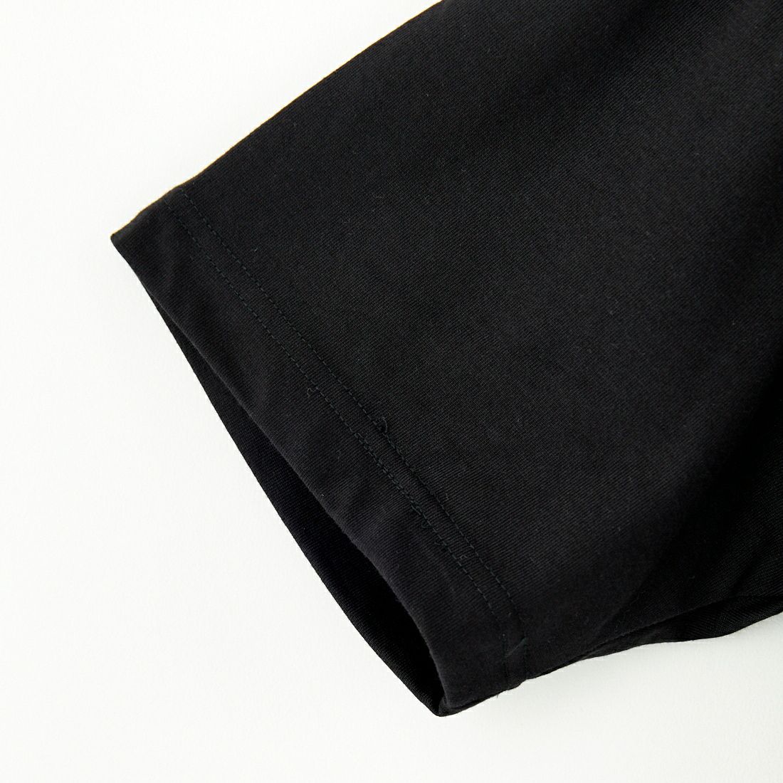 THOUSAND MILE [サウザンド マイル] サークルロゴ バックプリント ショートスリーブTシャツ [TM251TC00620] BLACK