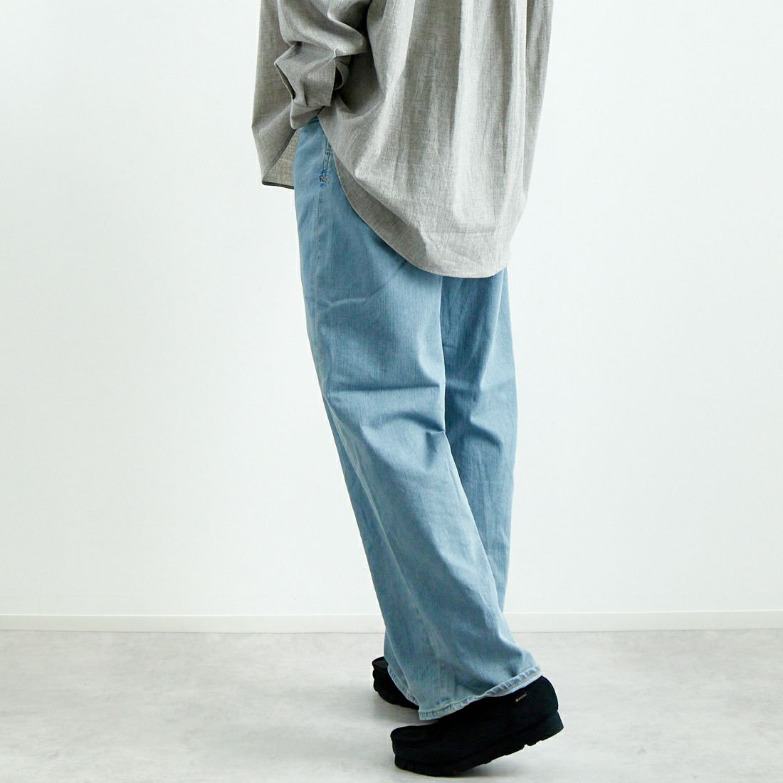 YANUK [ヤヌーク] TULLY ルーズストレート [57251204] ADS &&モデル身長：179cm 着用サイズ：30&&