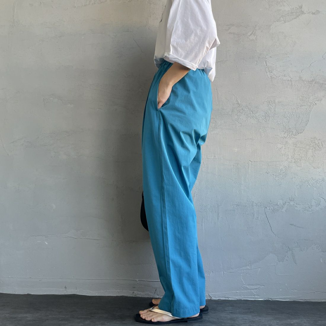 Jeans Factory Clothes [ジーンズファクトリークローズ] 7DAYSナイロンイージーパンツ [IN11-PT-5] ﾀｰｺｲｽﾞ &&モデル身長：158cm 着用サイズ：F&&