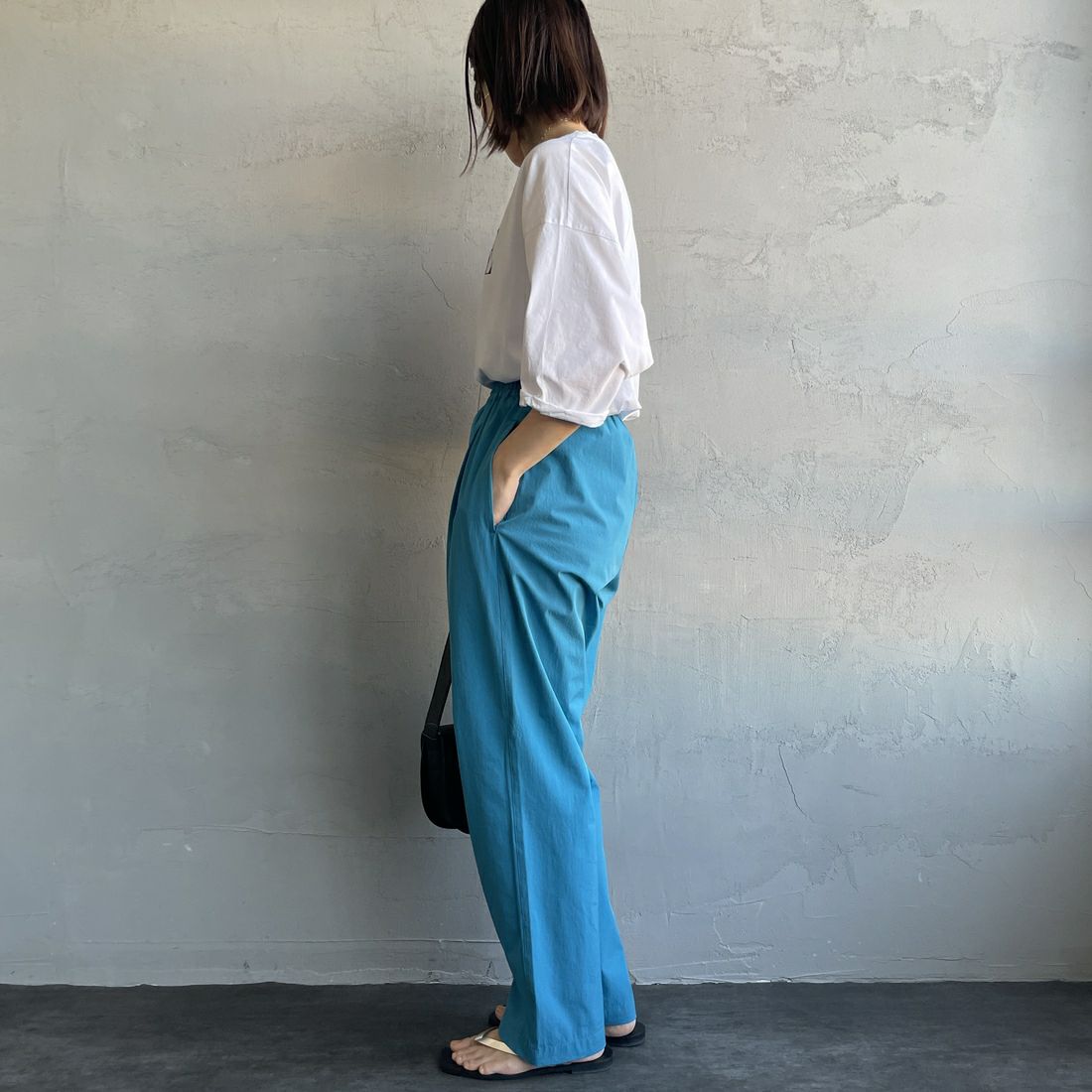 Jeans Factory Clothes [ジーンズファクトリークローズ] 7DAYSナイロンイージーパンツ [IN11-PT-5] ﾀｰｺｲｽﾞ &&モデル身長：158cm 着用サイズ：F&&
