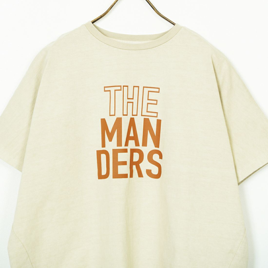 MICA&DEAL [マイカアンドディール] THE MANDERS ロゴプリントTシャツ [0125109053] BEIGE
