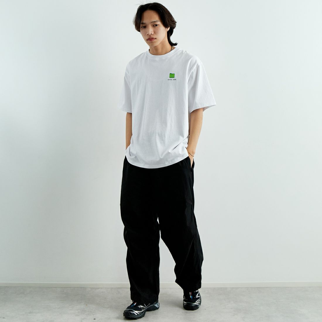 HUF [ハフ] デスクトップ ショートスリーブTシャツ [TS02400] WHITE &&モデル身長：179cm 着用サイズ：L&&