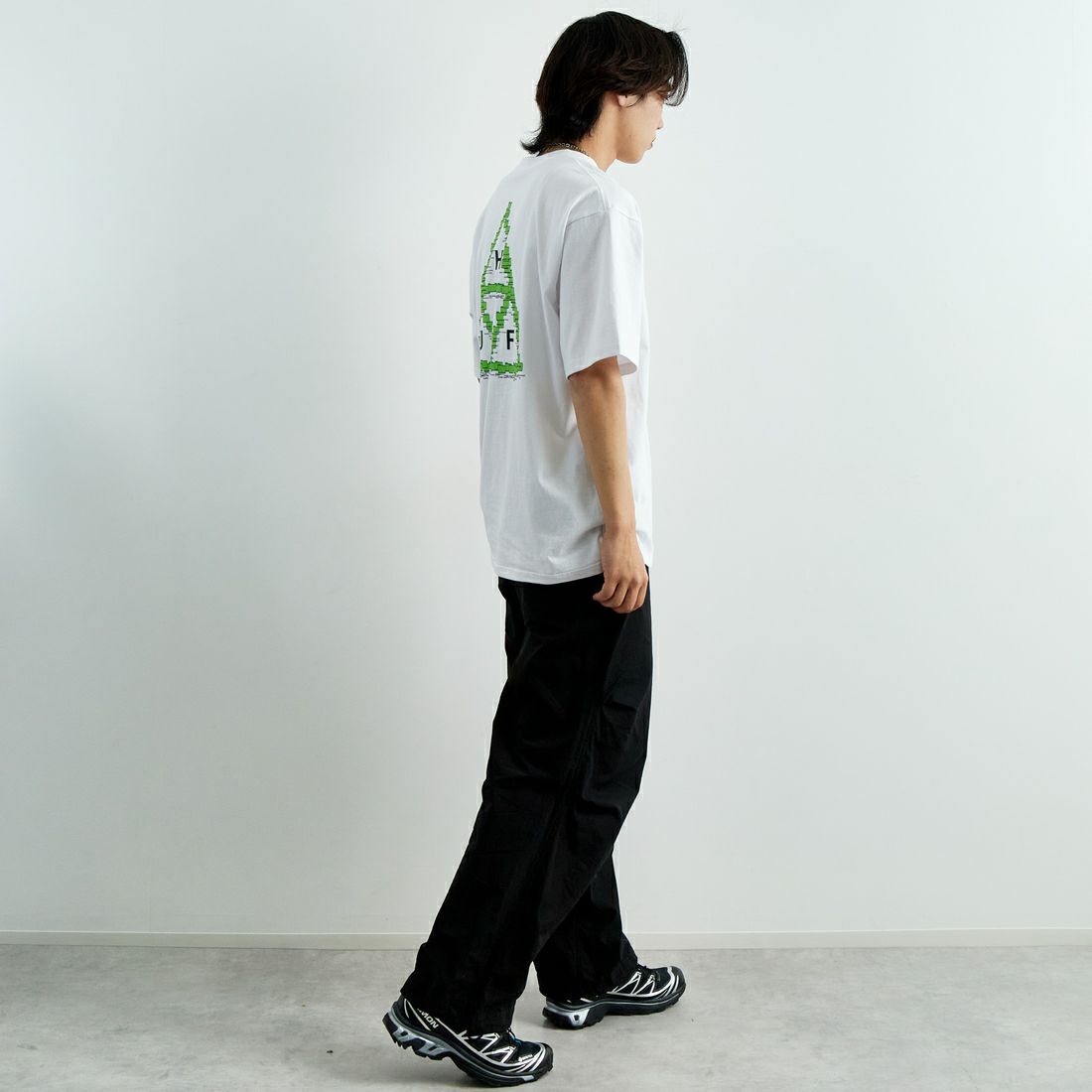 HUF [ハフ] デスクトップ ショートスリーブTシャツ [TS02400] WHITE &&モデル身長：179cm 着用サイズ：L&&