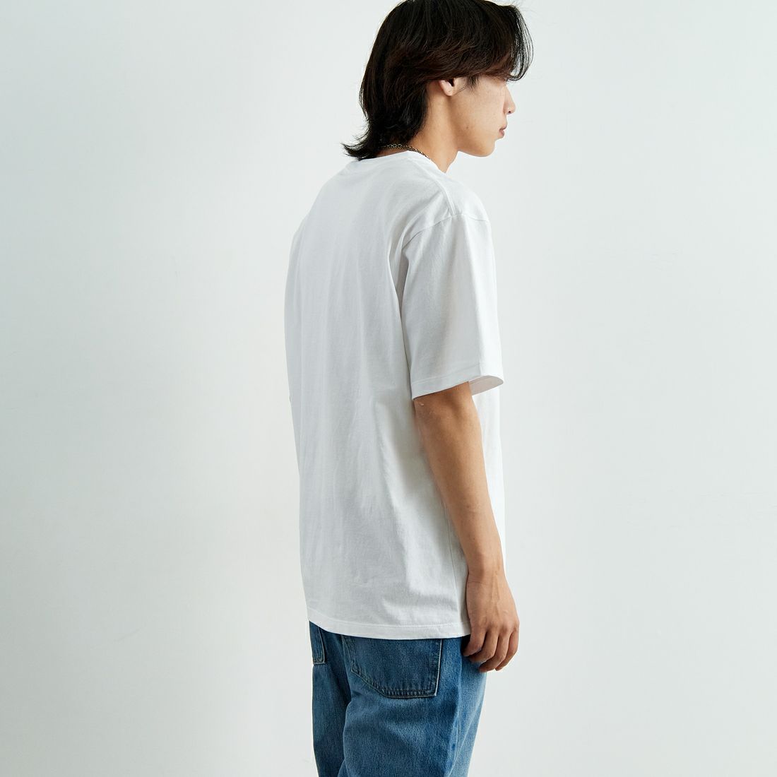 HUF [ハフ] SET MEGABLAST ショートスリーブTシャツ [TS02481] WHITE &&モデル身長：179cm 着用サイズ：L&&