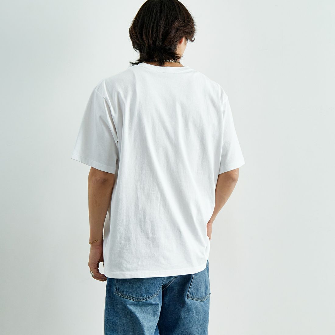 HUF [ハフ] SET MEGABLAST ショートスリーブTシャツ [TS02481] WHITE &&モデル身長：179cm 着用サイズ：L&&