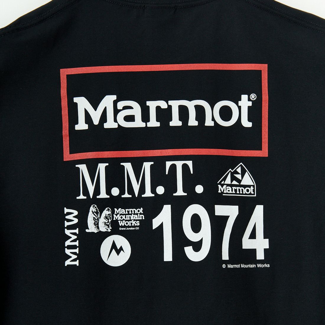 Marmot [マーモット] 別注 ドローコード付き ヒストリーバックプリントTシャツ [MTSS25MST330IN-JF] BLACK