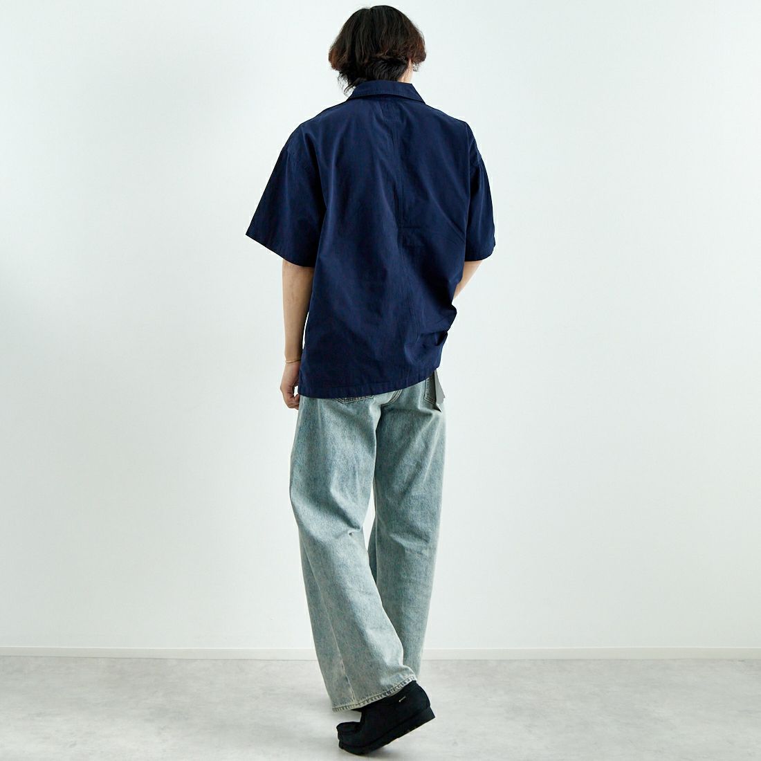 DANTON [ダントン] 半袖カバーオールシャツ [DT-B0239MUG] NAVY &&モデル身長：179cm 着用サイズ：40&&