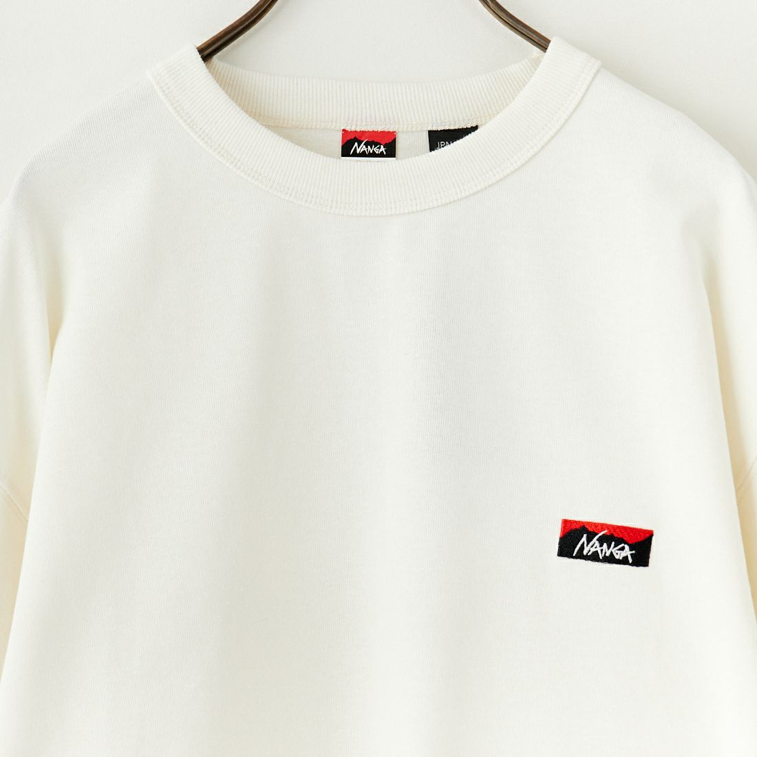 NANGA [ナンガ] エコハイブリッド ボックスロゴ刺繍Tシャツ [NW2411-1G803] WHT