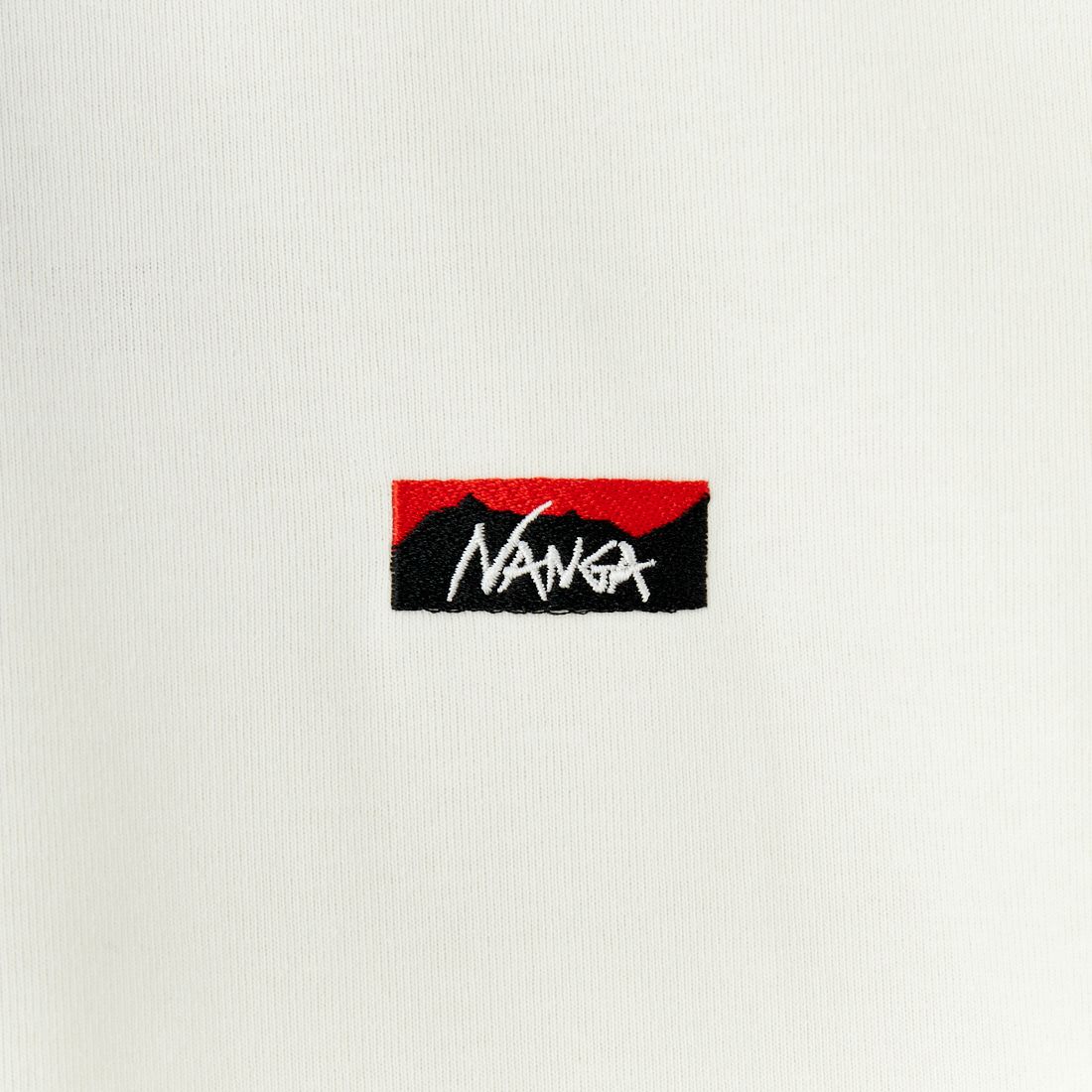 NANGA [ナンガ] エコハイブリッド ボックスロゴ刺繍Tシャツ [NW2411-1G803] WHT