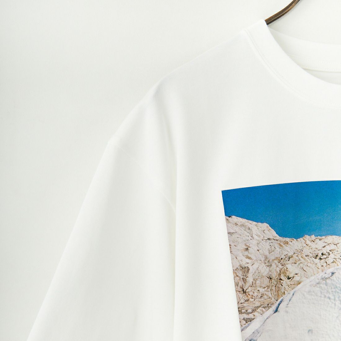 and wander [アンドワンダー] gracier プリントTシャツ [5745184113] WHITE