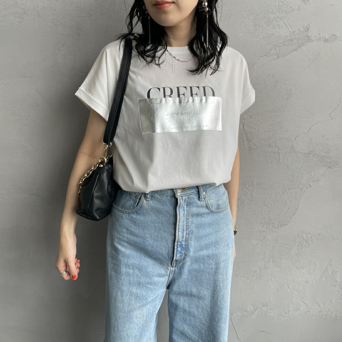 01 WHITE&&モデル身長：160cm 着用サイズ：F&&