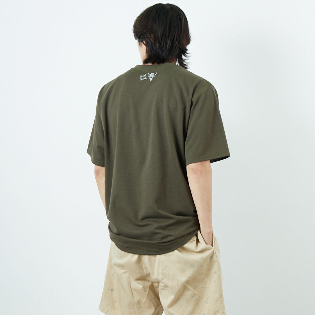 South2West8 [サウスツーウエストエイト] ショートスリーブクルーネックTシャツ [QV671] A OLIVE &&モデル身長：179cm 着用サイズ：L&&