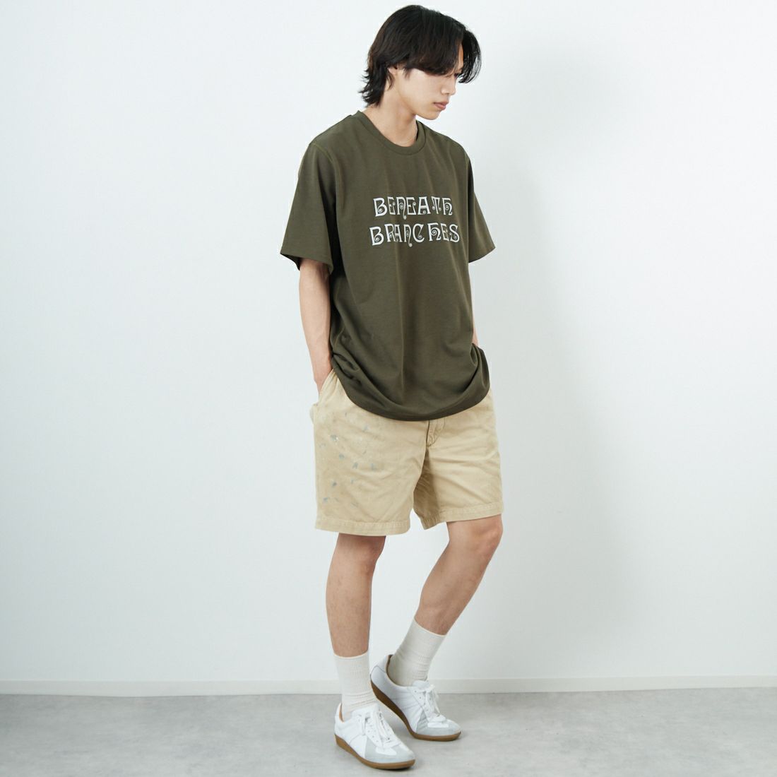 South2West8 [サウスツーウエストエイト] ショートスリーブクルーネックTシャツ [QV671] A OLIVE &&モデル身長：179cm 着用サイズ：L&&
