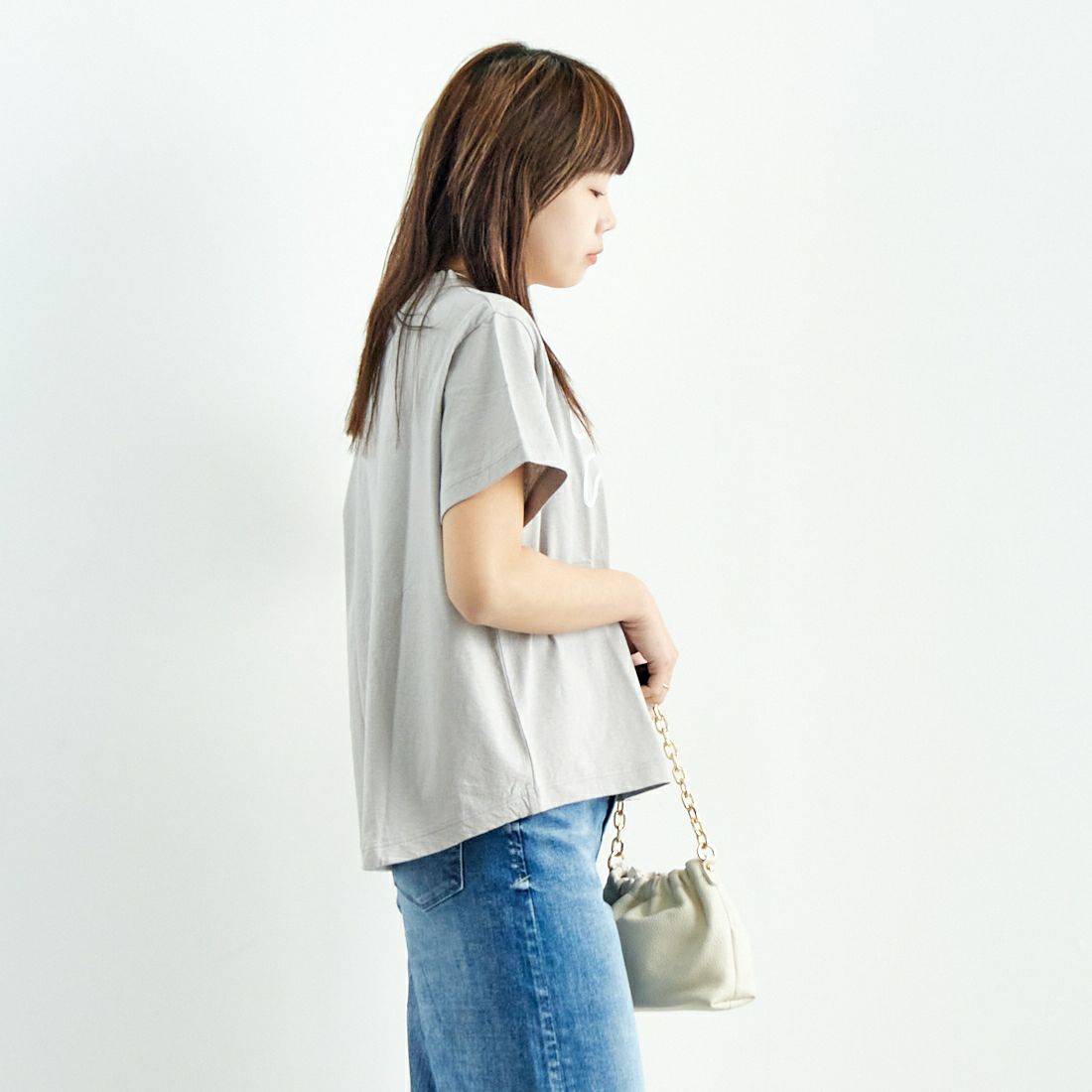 tumugu: [ツムグ] ラフィ天竺プリントTシャツ [TC25103] 80 L.GRAY &&モデル身長：167cm 着用サイズ：F&&