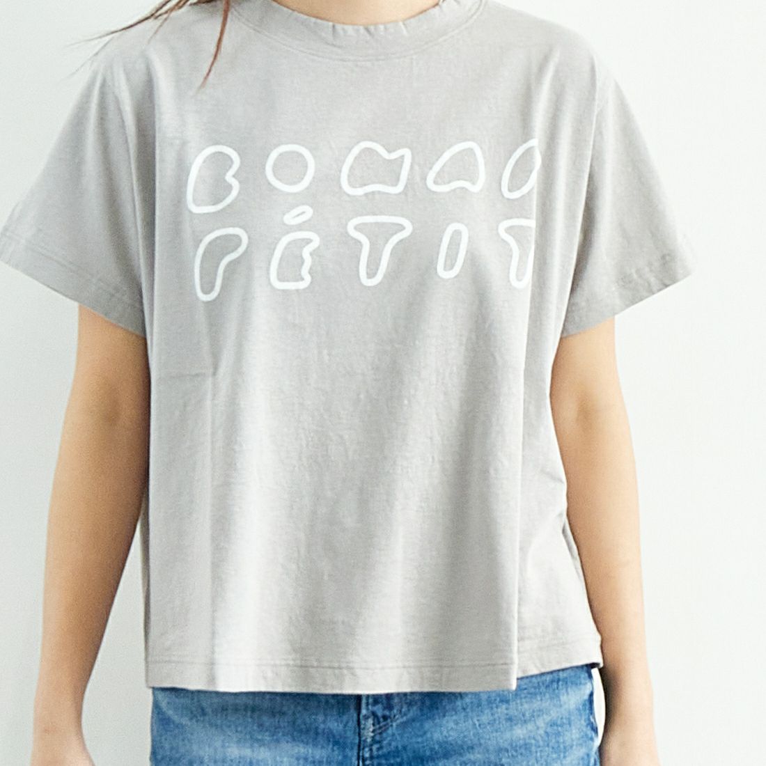 tumugu: [ツムグ] ラフィ天竺プリントTシャツ [TC25103] 80 L.GRAY &&モデル身長：167cm 着用サイズ：F&&