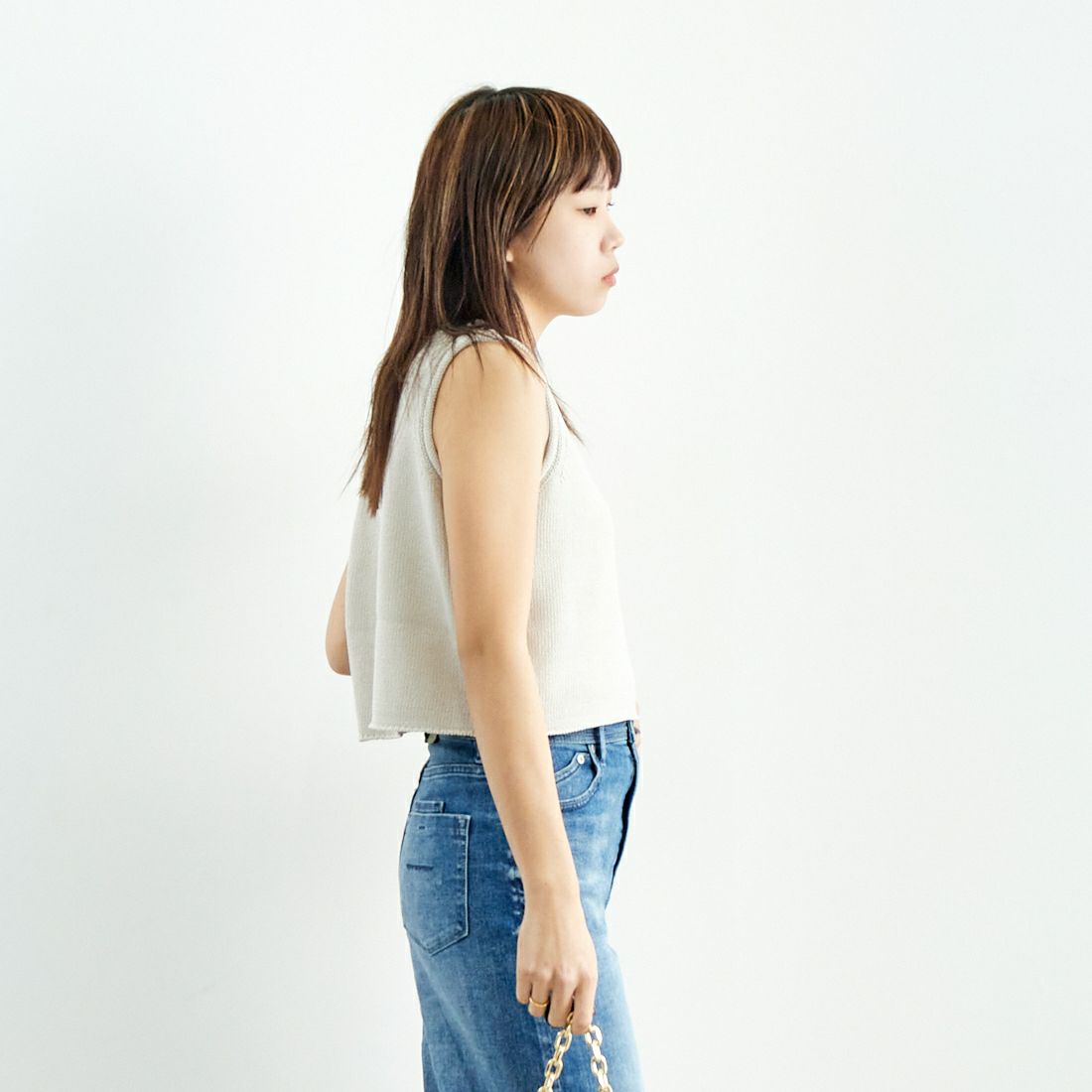 WALANCE [ワランス] ペーパーニット2WAYトップス [3251-004] 09 G.IVORY &&モデル身長：167cm 着用サイズ：F&&