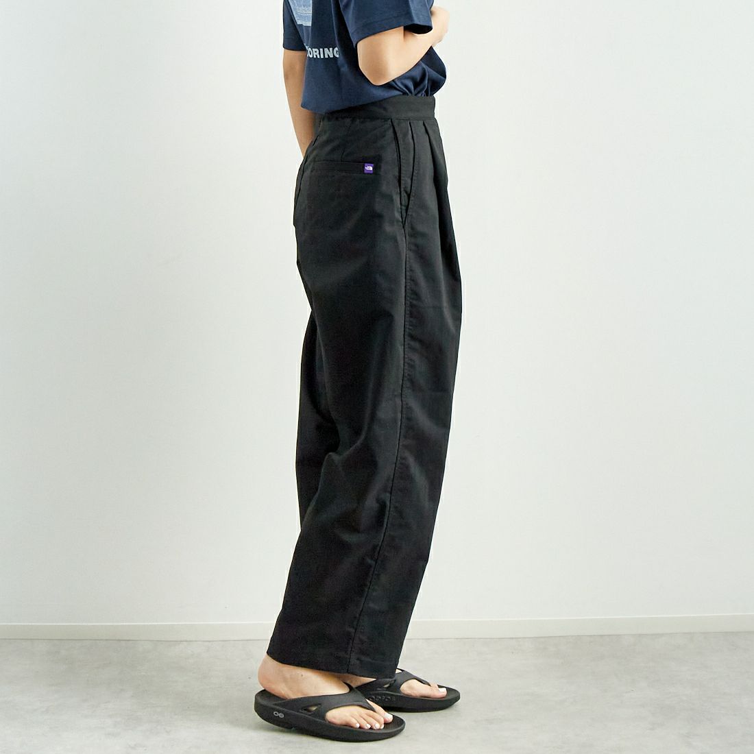 THE NORTH FACE PURPLE LABEL [ザ ノースフェイス パープルレーベル] ヘリンボーンフィールドラップパンツ [N25SC036] K BLACK &&モデル身長：167cm 着用サイズ：WS&&