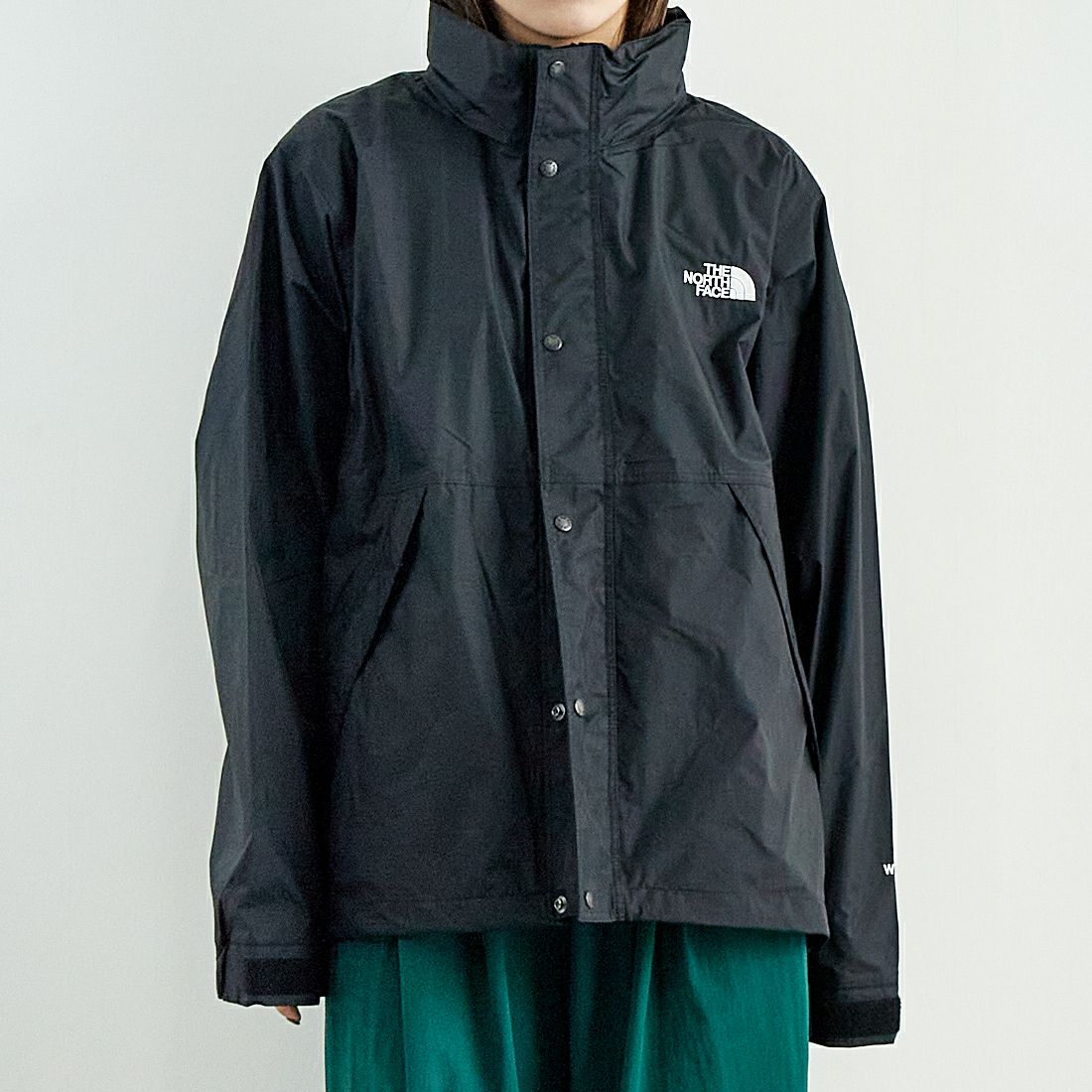THE NORTH FACE [ザ ノースフェイス] トレニアンジャケット [NP12552] K &&モデル身長：167cm 着用サイズ：S&&