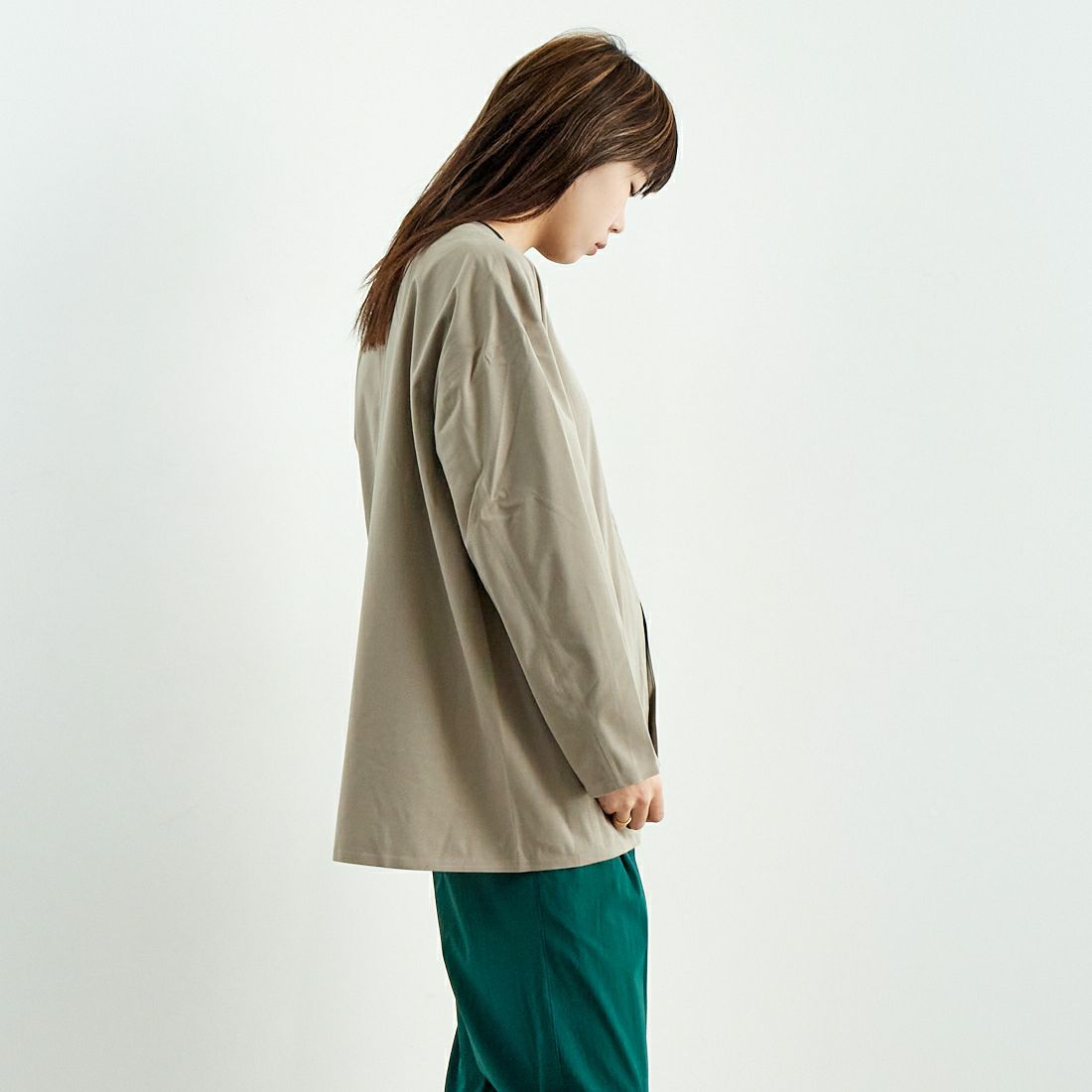 THE NORTH FACE [ザ ノースフェイス] テックラウンジカーディガン [NTW12560] FR &&モデル身長：167cm 着用サイズ：L&&