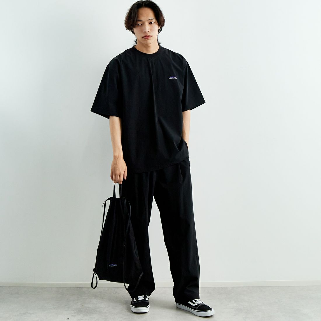 BLACK&&モデル身長：179cm 着用サイズ：XL&&