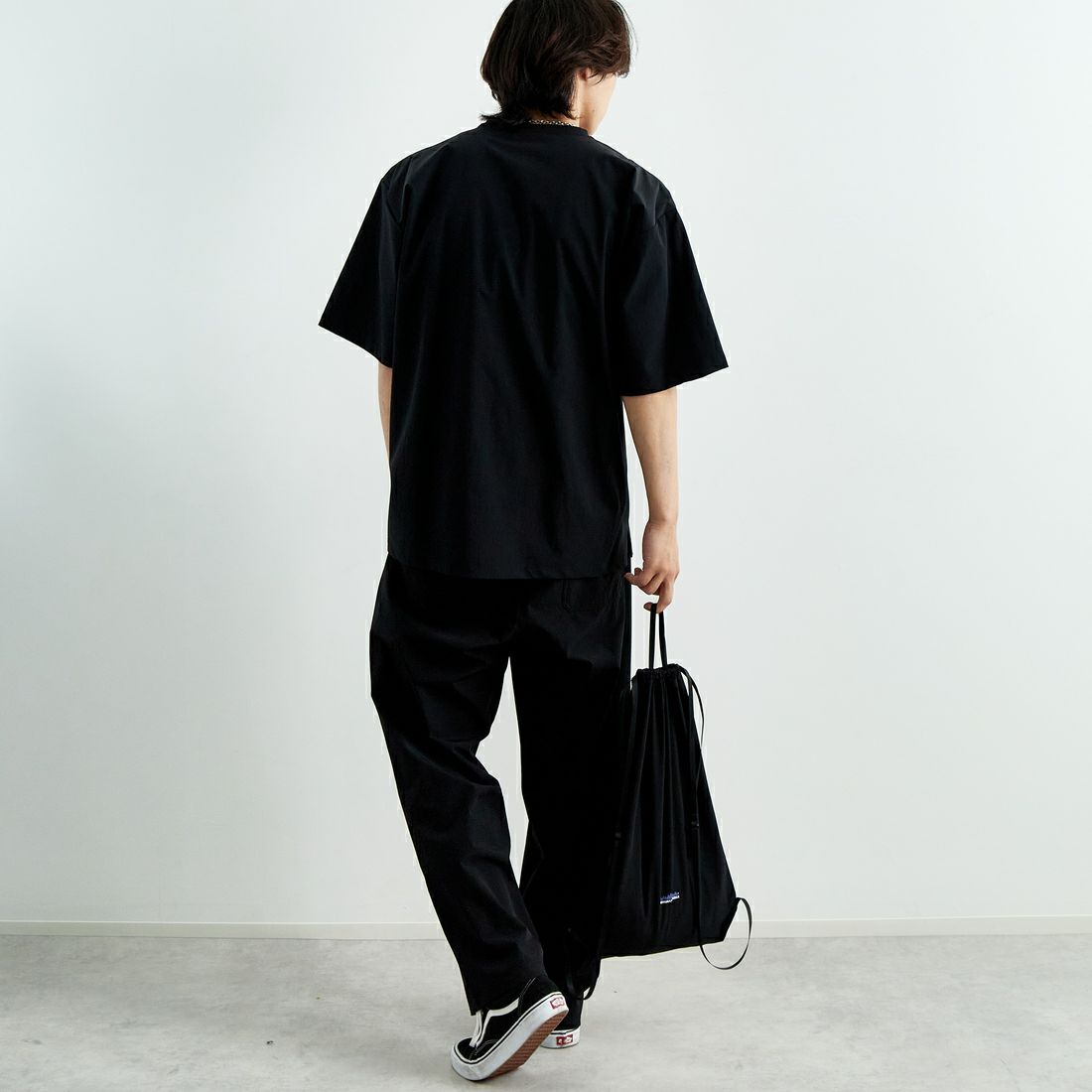 THOUSAND MILE [サウザンド マイル] ショートスリーブTシャツ&パンツ 3Pセットアップ [TM251NP00011] BLACK &&モデル身長：179cm 着用サイズ：XL&&