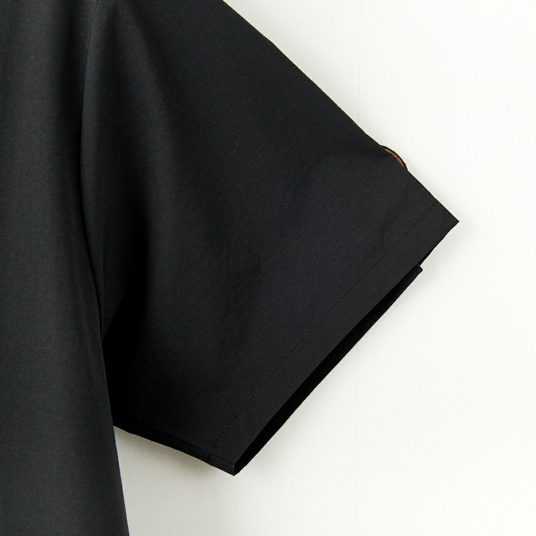 PARIS SAINT-GERMAN [パリ・サンジェルマン] ストレッチウーブン ショートスリーブTシャツ [PS2125SS0002] BLACK