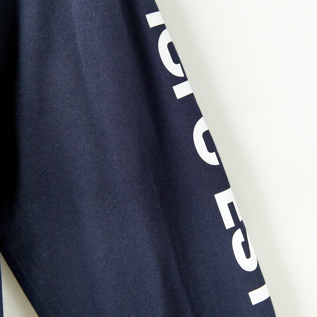 PARIS SAINT-GERMAN [パリ・サンジェルマン] 袖ロゴデザイン ロングスリーブTシャツ [PS0325SS0001] NAVY