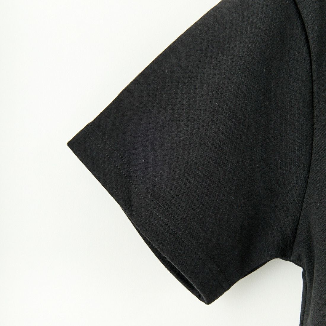 PARIS SAINT-GERMAN [パリ・サンジェルマン] PSGエンボスロゴ ショートスリーブTシャツ [PS0525SS0001] BLACK