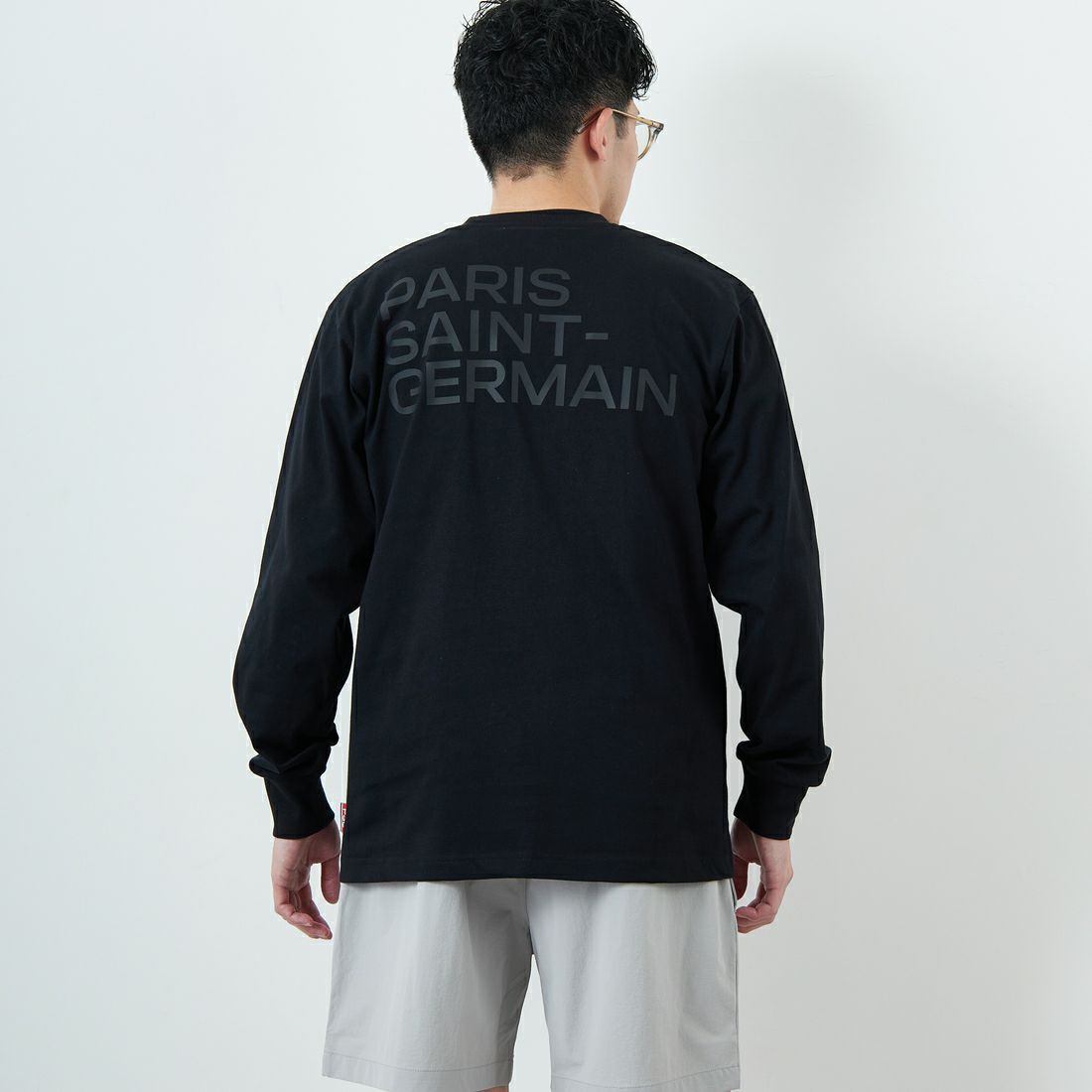 BLACK&&モデル身長：168cm 着用サイズ：M&&