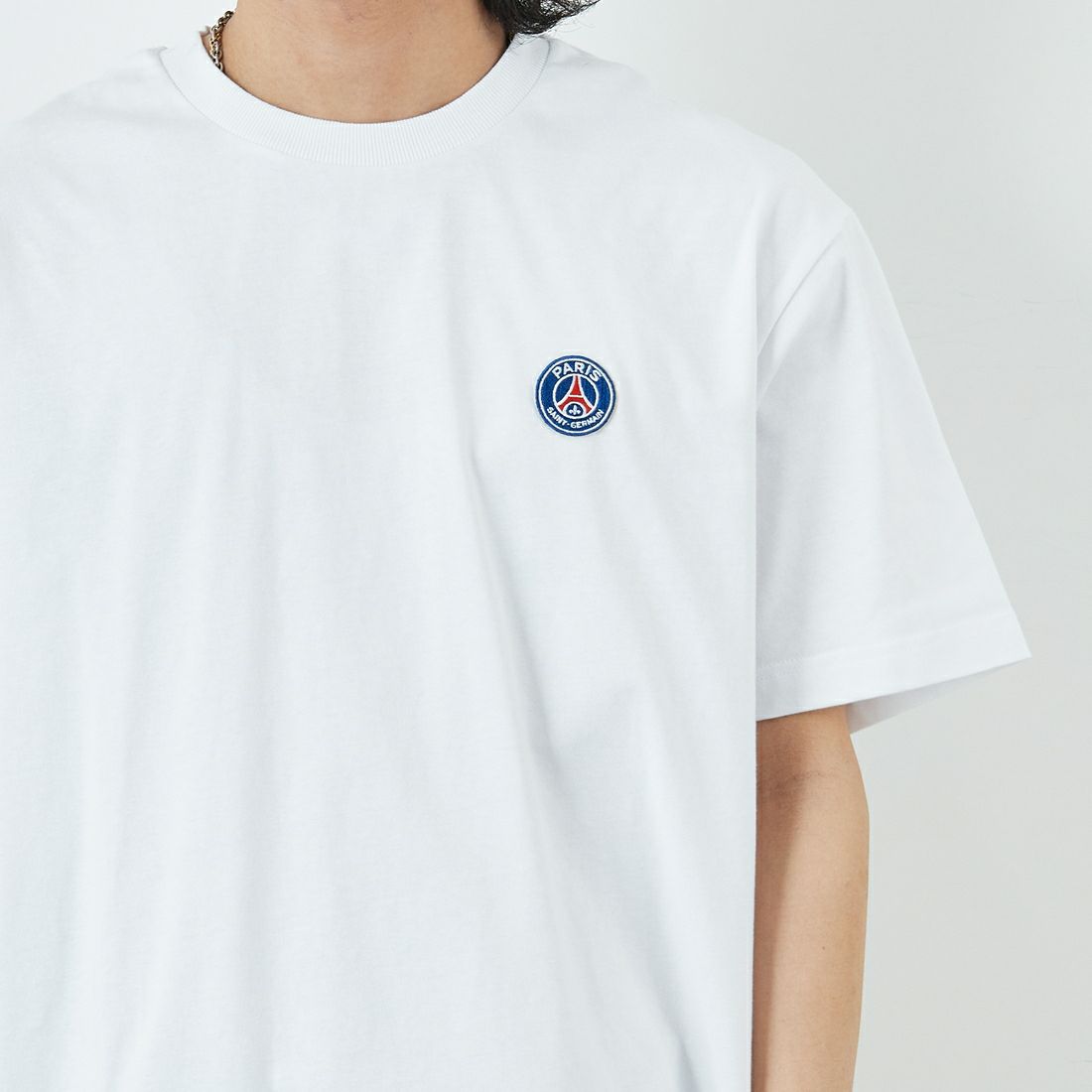 PARIS SAINT-GERMAN [パリ・サンジェルマン] PARISロゴ バックプリントTシャツ [PS0125SS0001] WHITE PARIS SAINT-GERMAN [パリ・サンジェルマン] PARISロゴ バックプリントTシャツ [PS0125SS0001] WHITE &&モデル身長：179cm 着用サイズ：XL&&