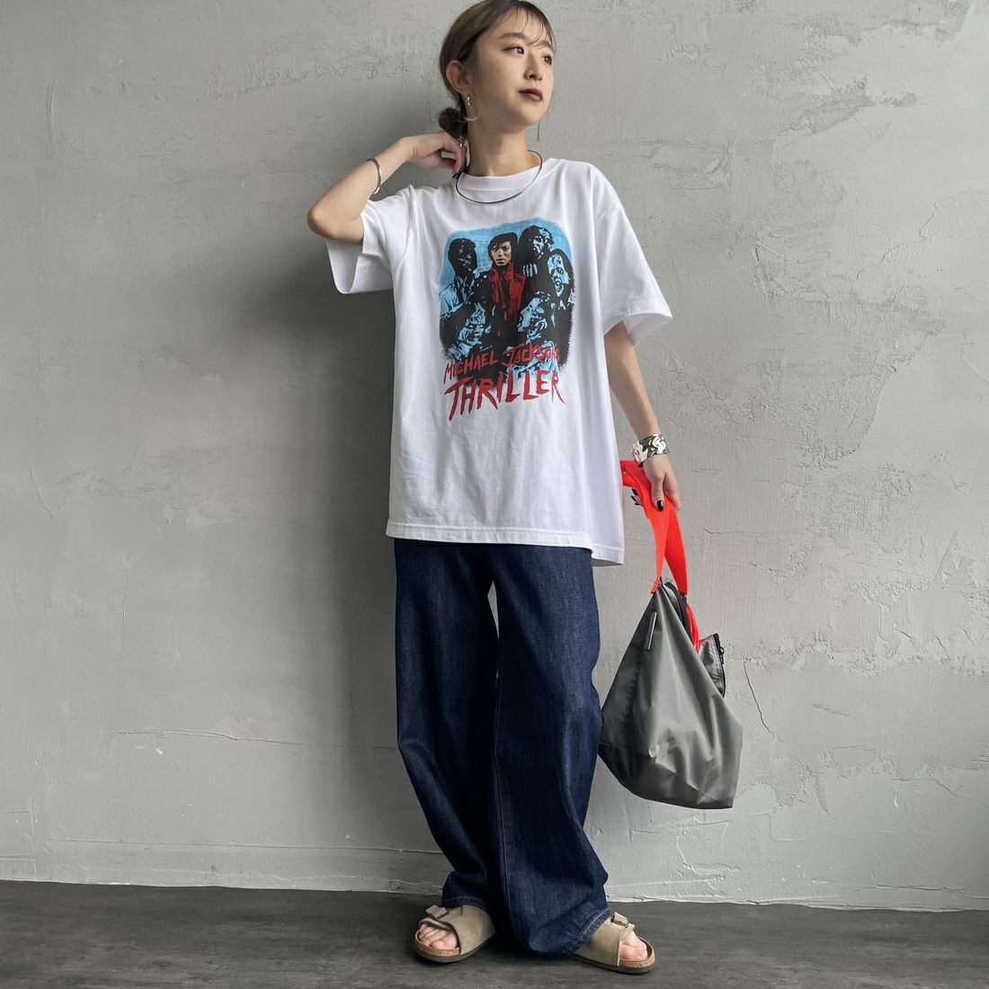 GOOD ROCK SPEED [グッドロックスピード] MICHAEL JACKSON PHOTO T-SHIRT by GOOD ROCK SPEED [25MJK002W] WHITE &&モデル身長：150cm 着用サイズ：F&&