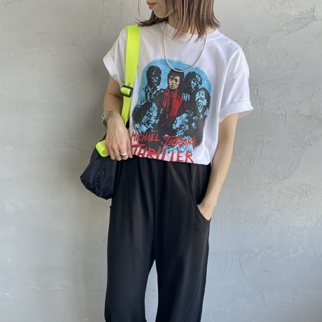 GOOD ROCK SPEED [グッドロックスピード] MICHAEL JACKSON PHOTO T-SHIRT by GOOD ROCK SPEED [25MJK002W] WHITE &&モデル身長：158cm 着用サイズ：F&&