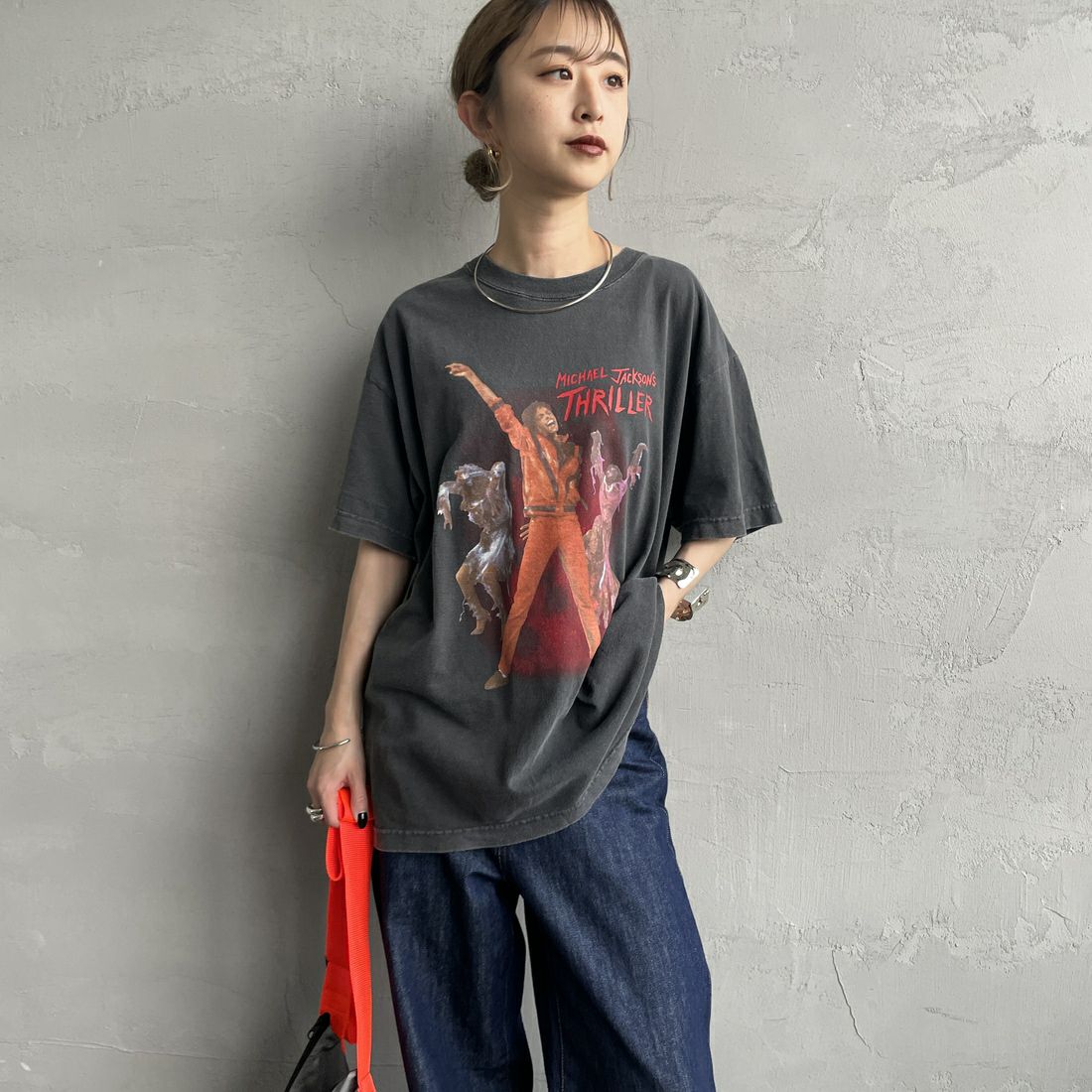GOOD ROCK SPEED [グッドロックスピード] MICHAEL JACKSON PHOTO T-SHIRT by GOOD ROCK SPEED [25MJK003W] CHARCOAL &&モデル身長：150cm 着用サイズ：F&&
