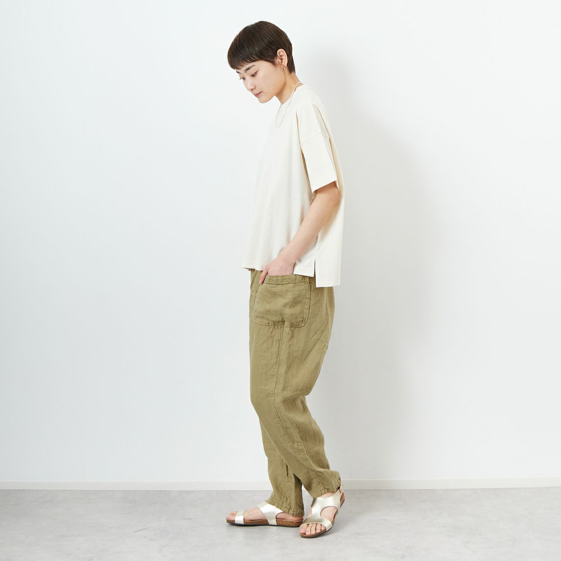 tumugu: [ツムグ] オーガニック空紡天竺 半袖Tシャツ [TC24111-WA] 06 KINARI &&モデル身長：160cm 着用サイズ：F&&