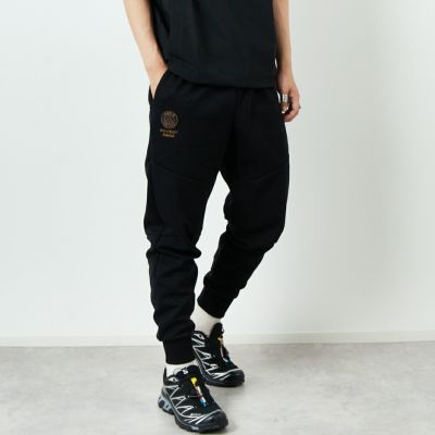 BLACK&&モデル身長：179cm 着用サイズ：XL&&