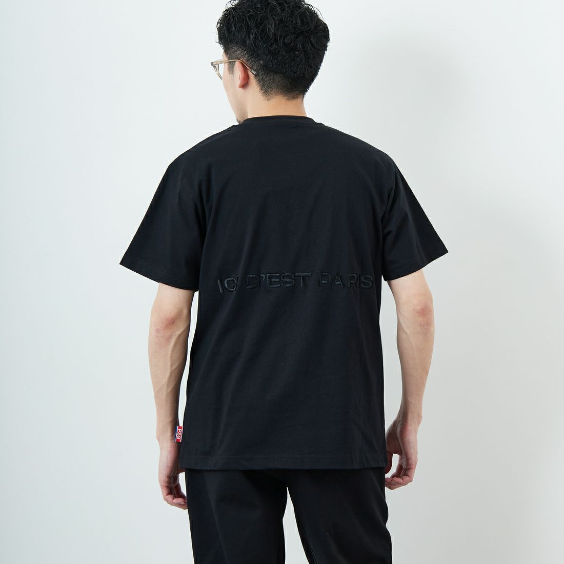 PARIS SAINT-GERMAN [パリ・サンジェルマン] サークルロゴ刺繍 ショートスリーブTシャツ [PS0125SS0002] BLACK &&モデル身長：168cm 着用サイズ：M&&