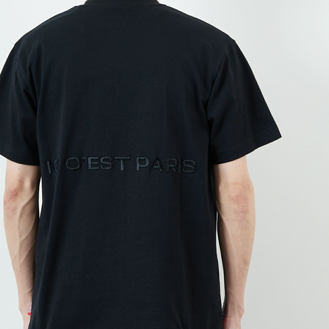 PARIS SAINT-GERMAN [パリ・サンジェルマン] サークルロゴ刺繍 ショートスリーブTシャツ [PS0125SS0002] BLACK &&モデル身長：168cm 着用サイズ：M&&