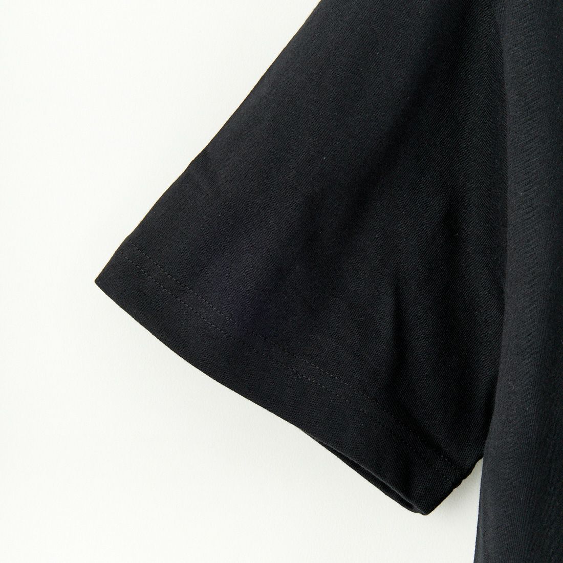 PARIS SAINT-GERMAN [パリ・サンジェルマン] サークルロゴ刺繍 ショートスリーブTシャツ [PS0125SS0002] BLACK