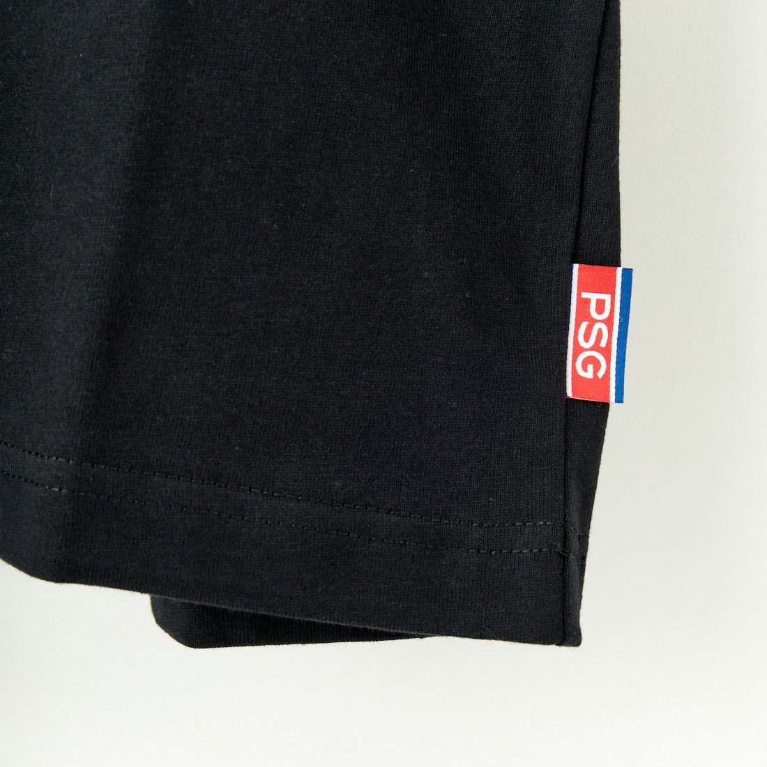 PARIS SAINT-GERMAN [パリ・サンジェルマン] サークルロゴ刺繍 ショートスリーブTシャツ [PS0125SS0002] BLACK