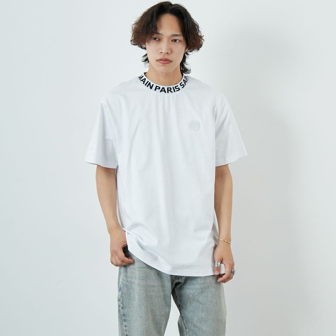 WHITE&&モデル身長：179cm 着用サイズ：XL&&