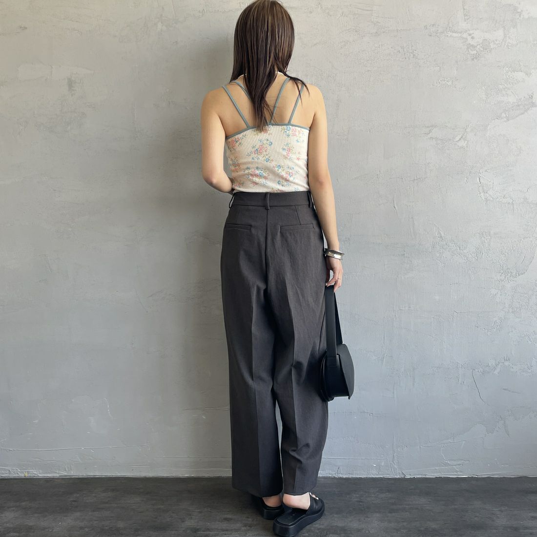 JE MORGAN [ジェイイーモーガン] 別注 TCワッフルカップ付きキャミソール [JF786-29S-JF] NAT/FANCY &&モデル身長：167cm 着用サイズ：F&&