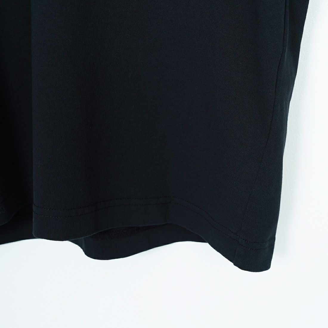 MAISON KITSUNE [メゾン キツネ] ボールド フォックスヘッド パッチ コンフォート ロングスリーブ Tシャツ [LM00109KJ0118] P199 BLACK