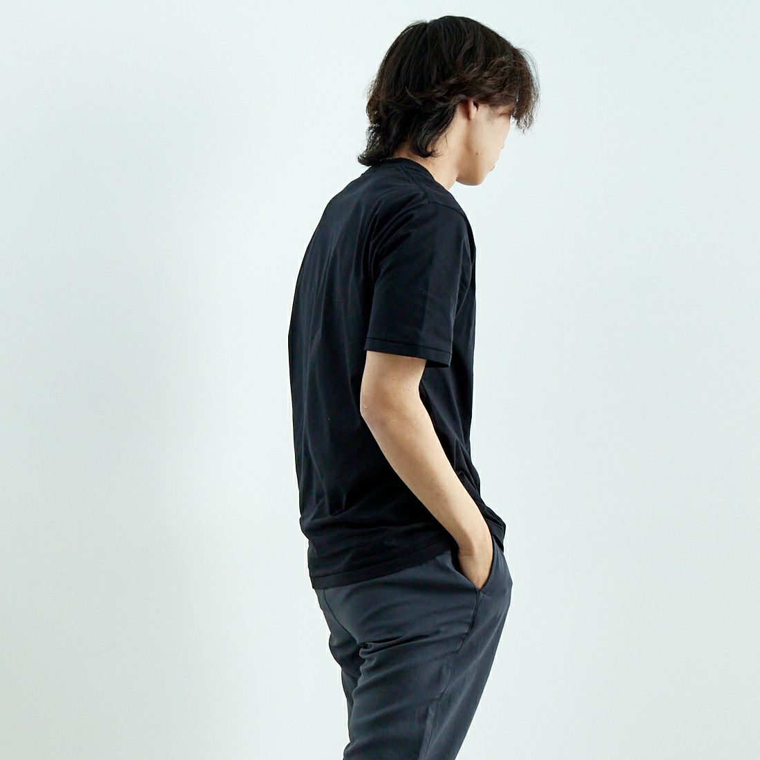 THE NORTH FACE [ザ ノースフェイス] ショートスリーブ フラッシュドライパックTシャツ [NT32542] K &&モデル身長：179cm 着用サイズ：L&&